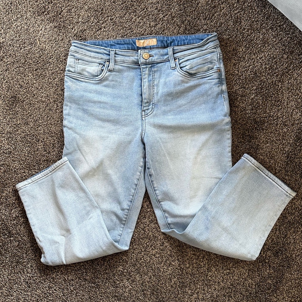 Kut from the Kloth Light Blue Straight Leg High Rise Jeans
